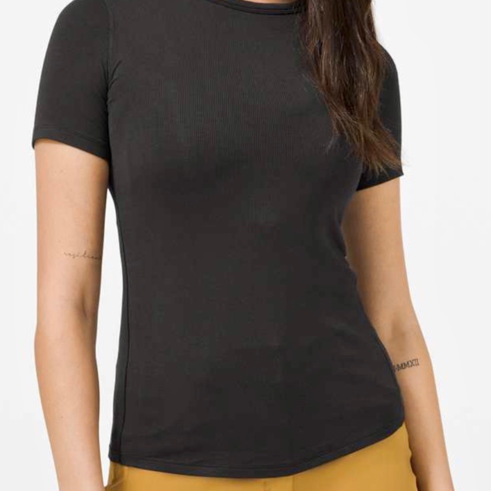 Lululemon Hold Tight Short Sleeve Black 12